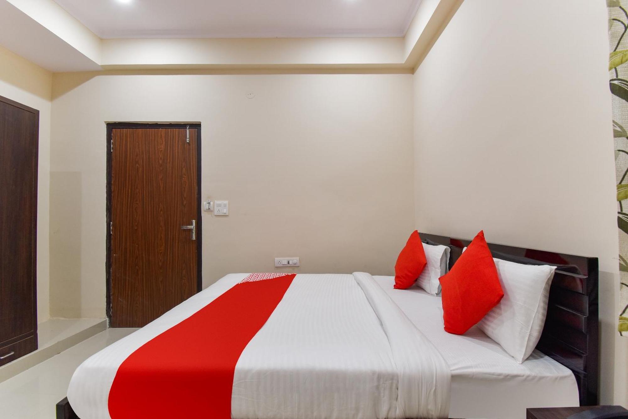 O Blue Diamond Hotel 3*