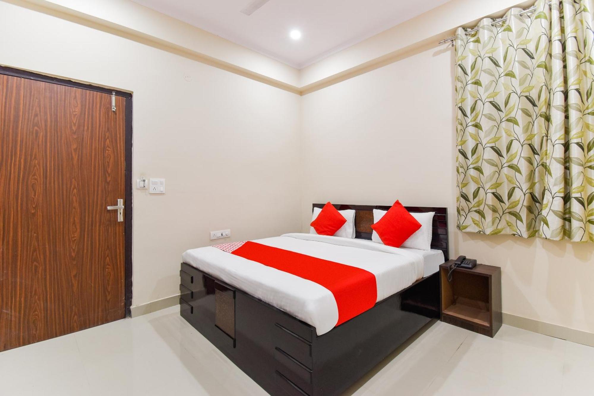 O Blue Diamond Hotel 3*